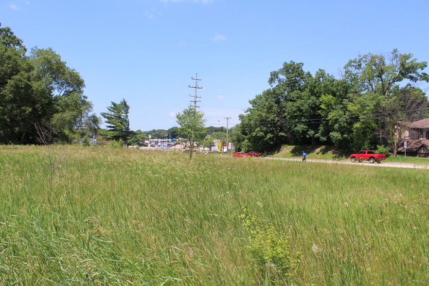 More Photos Of 377 W Kilgore Rd, Portage Land For Lease