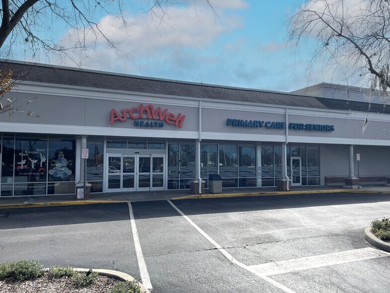 More Photos Of 9746-9850 Little Rd, New Port Richey Unknown For Lease