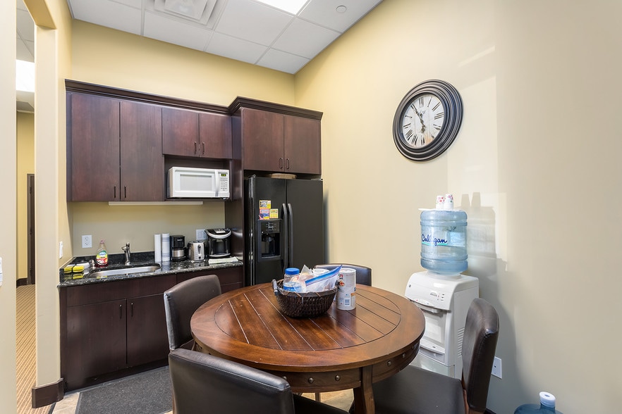 More Photos Of 10465 Park Meadows Dr, Lone Tree Medical For Sale