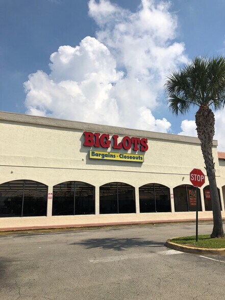 Primary Photo Of 4617 Lake Worth Rd, Lake Worth Unknown For Lease