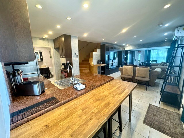 More Photos Of 300 Georgia St, Hollywood Apartments For Sale