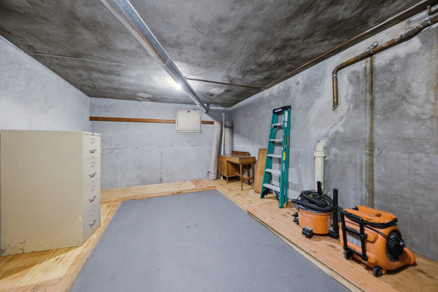 More Photos Of 3900 Balboa St, San Francisco Religious Facility For Sale