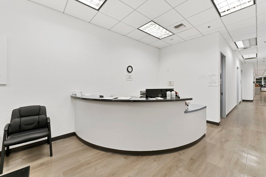 More Photos Of 17232 Red Hill Ave, Irvine Healthcare For Lease