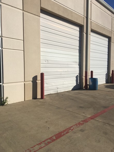 More Photos Of 1830 High Prairie Rd, Grand Prairie Unknown For Lease