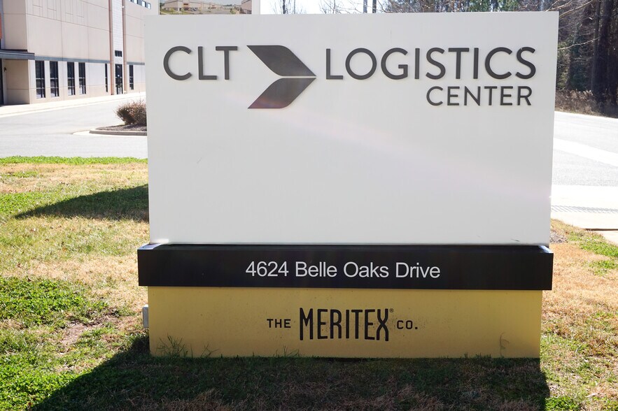 More Photos Of 4624 Belle Oaks Dr, Charlotte Warehouse For Lease