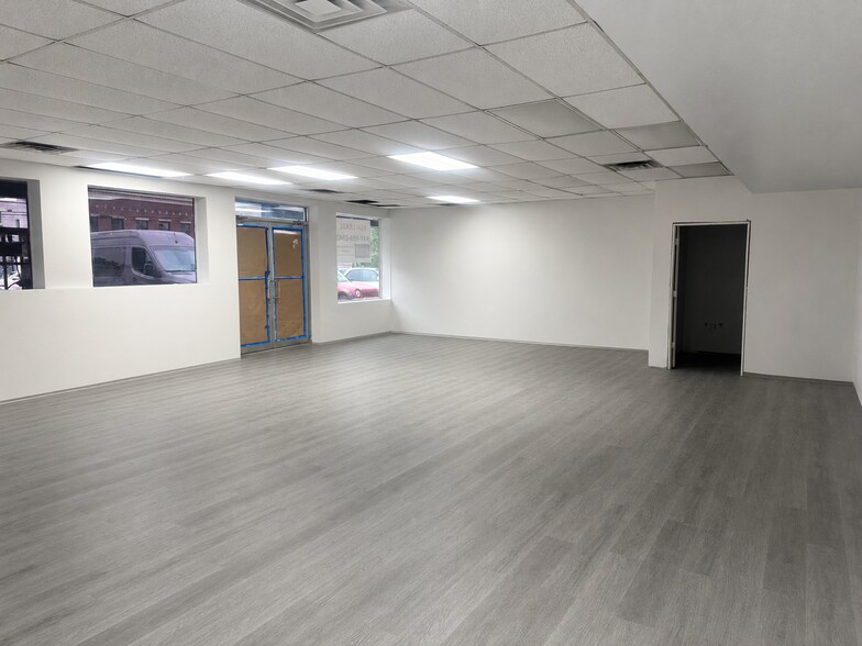More Photos Of 118 Broadway, Lynbrook Storefront Retail Office For Lease