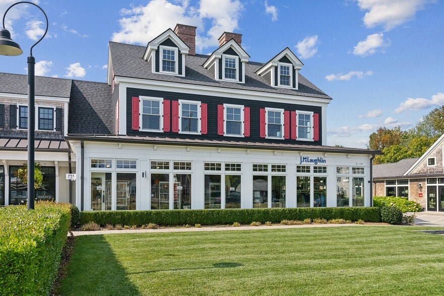 More Photos Of 2178 Post Rd, Wells Restaurant For Lease