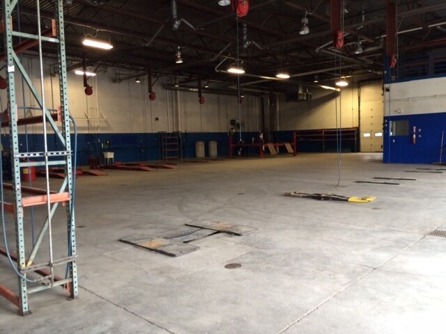 More Photos Of 16400 Brooks Loop, Eagle River Warehouse For Sale