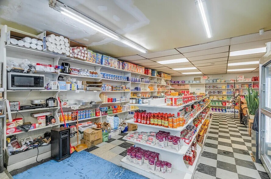 More Photos Of 289 Martin Luther King Jr Dr, Jersey City Apartments For Sale