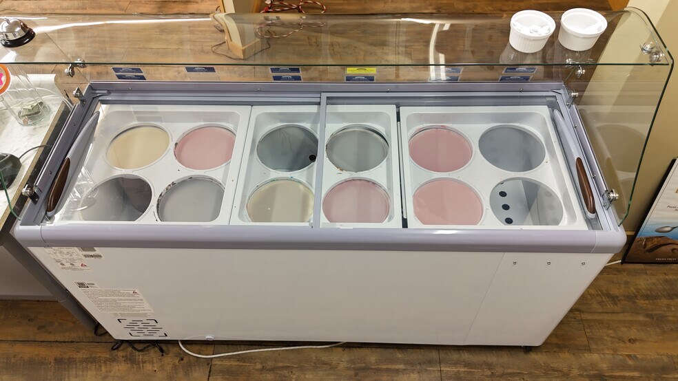 More Photos Of 5198 S US Highway 51, Manitowish Waters Service Station For Sale