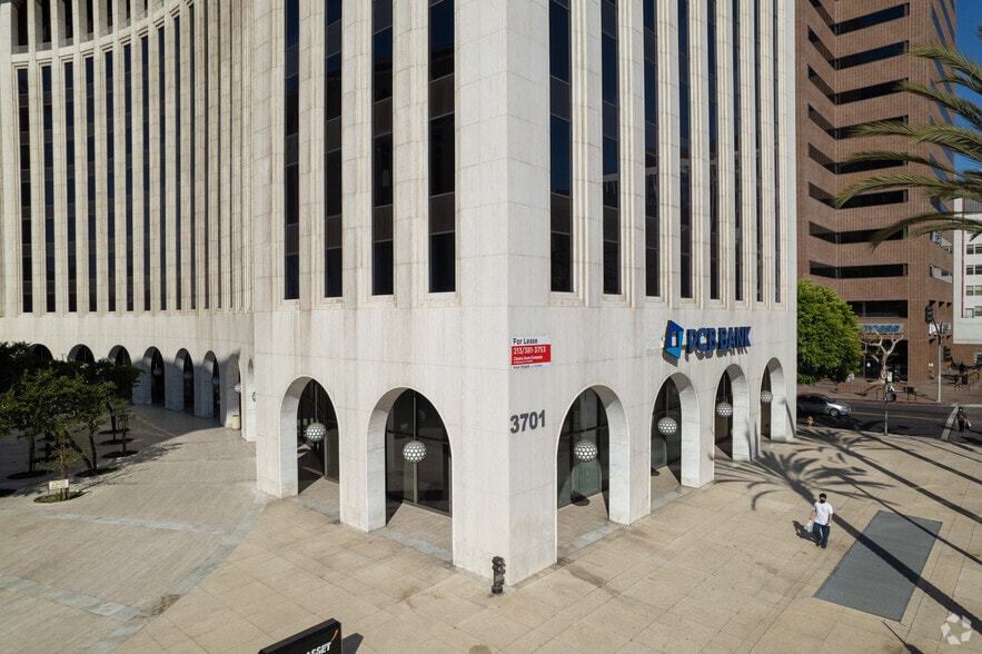 More Photos Of 3701 Wilshire Blvd, Los Angeles Unknown For Lease