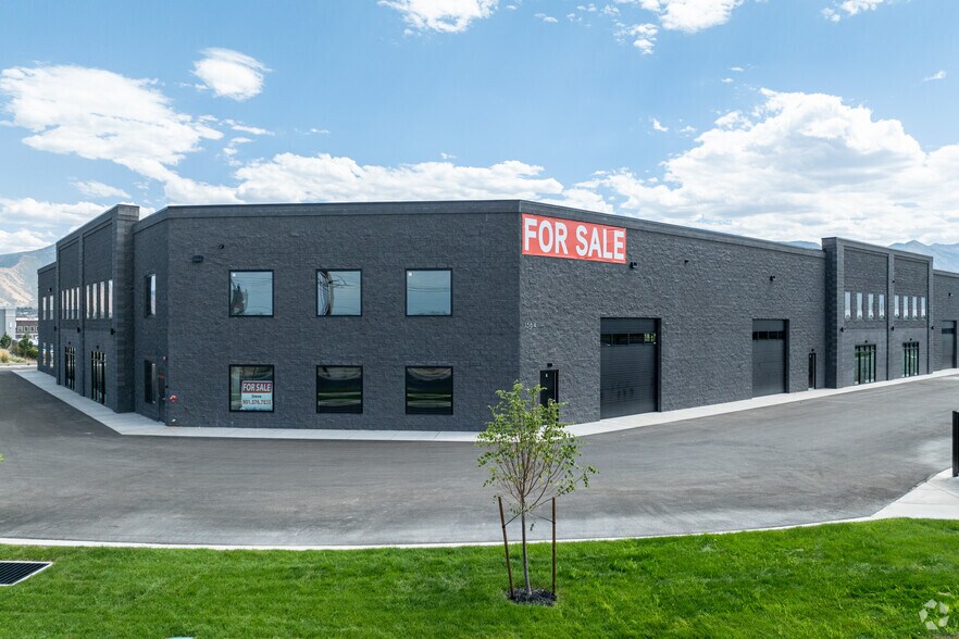 Primary Photo Of 1564 250 W, Spanish Fork Showroom For Lease