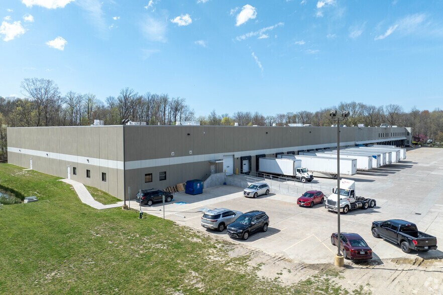 More Photos Of 6575 Davis Industrial Pky, Solon Distribution For Lease