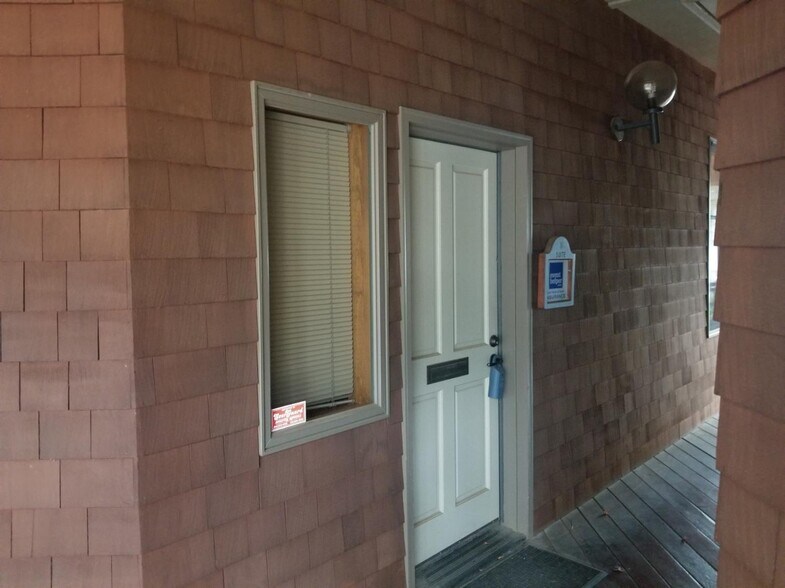 More Photos Of 565 Brunswick Rd, Grass Valley Office For Sale