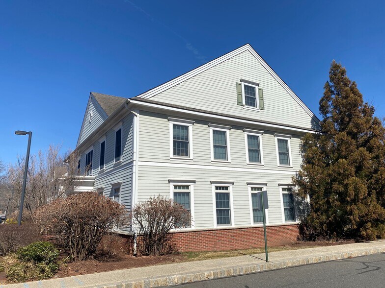 More Photos Of 211 Somerville Rd, Bedminster Office For Sale