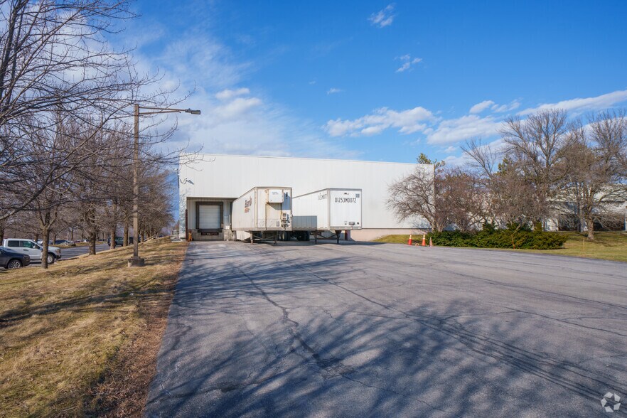 More Photos Of 87 Meadowland Dr, South Burlington Industrial For Sale