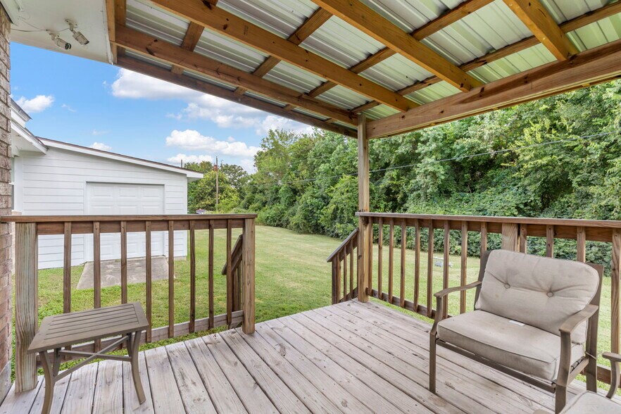 More Photos Of 10766 Fm 1097 Rd W, Willis Office Residential For Sale