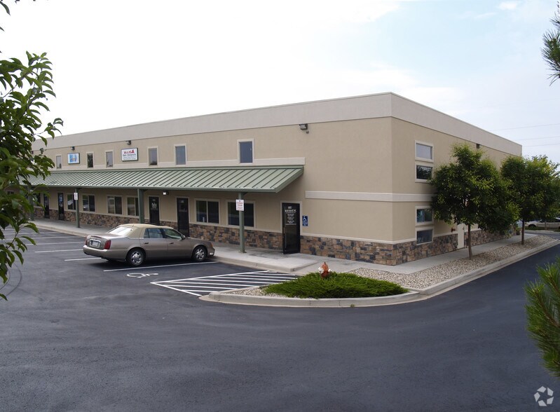 Primary Photo Of 520-536 W 66th St, Loveland Light Manufacturing For Sale