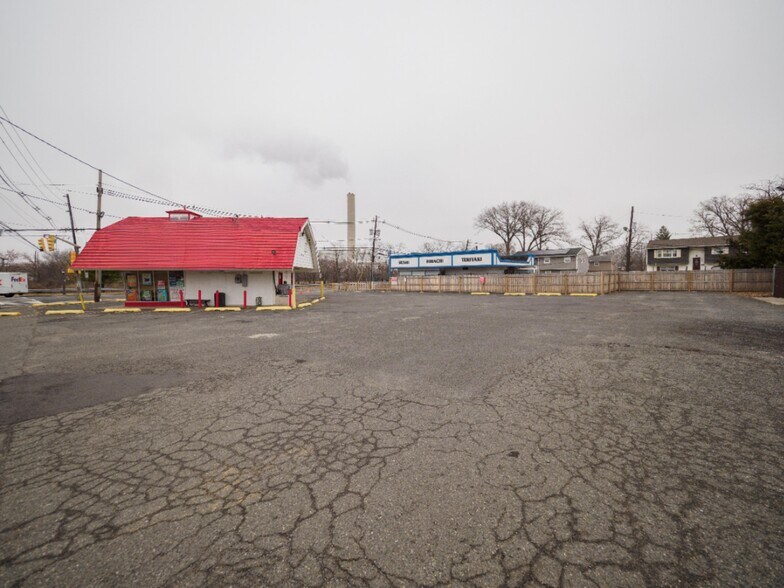 More Photos Of 735 E Hazelwood Ave, Rahway Land For Sale