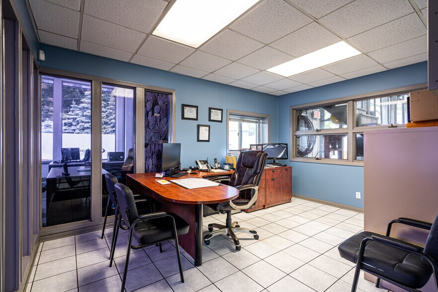 More Photos Of 5110 75th St, Kenosha Auto Dealership For Sale