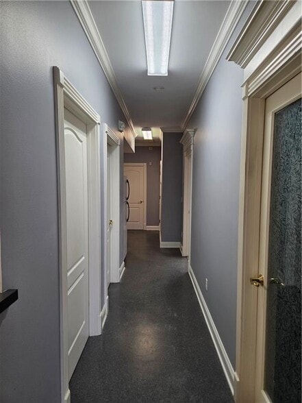 More Photos Of 1065 Muller Pky, Westwego Office For Sale