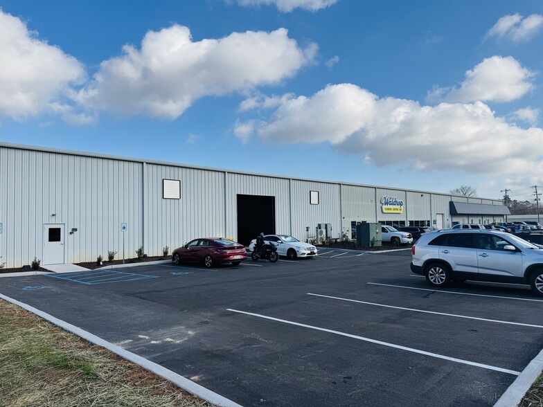 Primary Photo Of 790 Duncan Reidville Rd, Duncan Warehouse For Lease