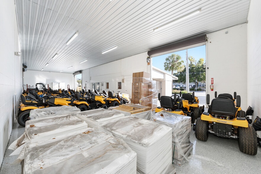 More Photos Of 818 N Magnolia Ave, Ocala Warehouse For Sale