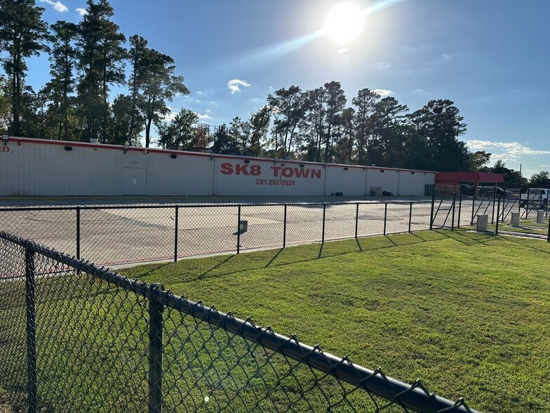 More Photos Of , Spring Unknown For Sale