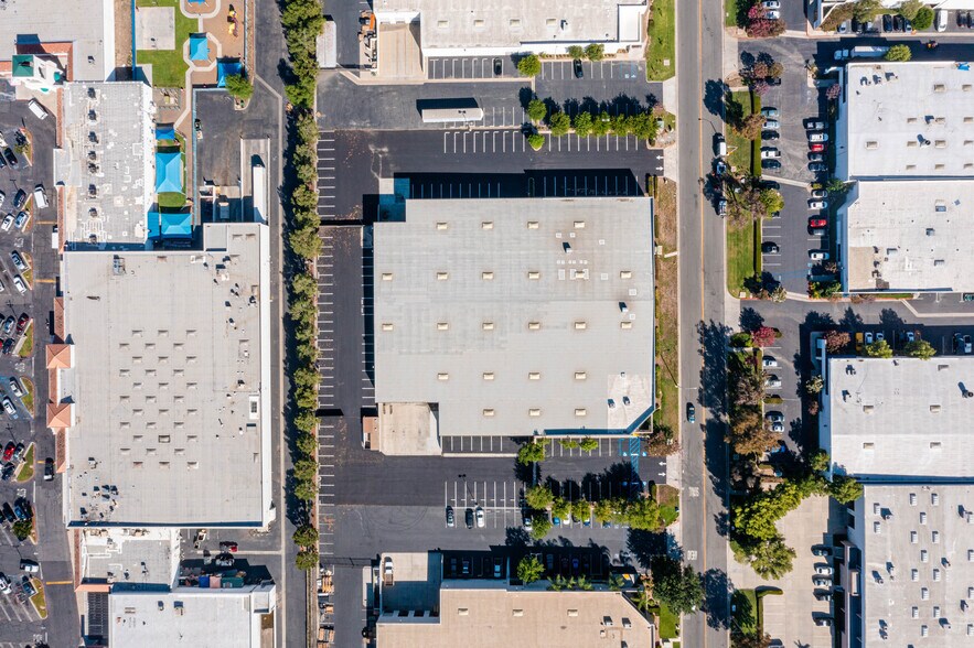 More Photos Of 1141 California Ave, Corona Warehouse For Sale