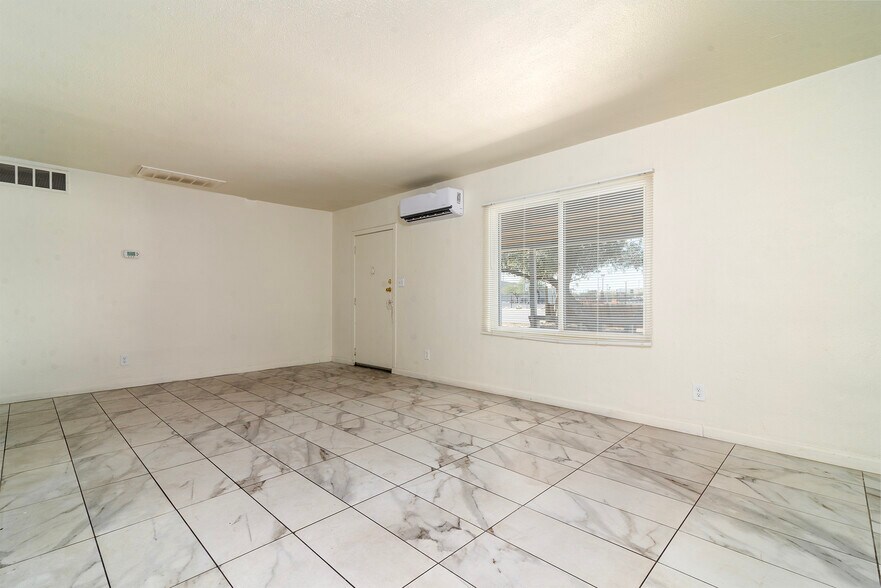 More Photos Of 525 N 32nd St, Phoenix Apartments For Sale