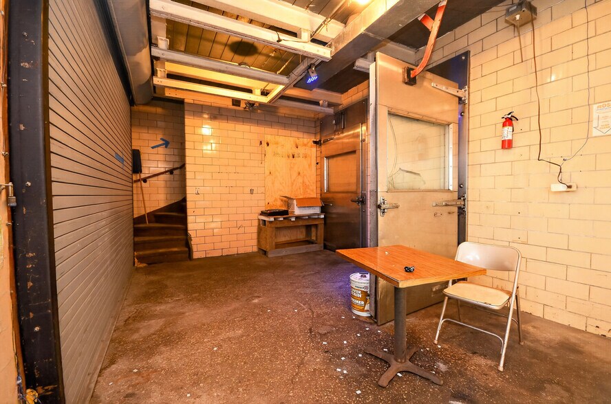 More Photos Of 2628 Orleans St, Detroit Warehouse For Sale