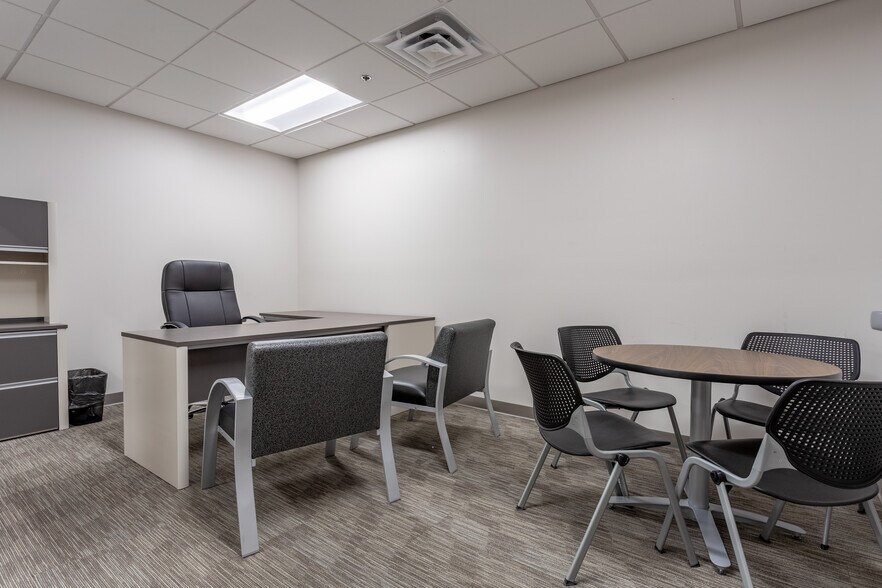 More Photos Of 101 S Elm St, Greensboro Office For Lease