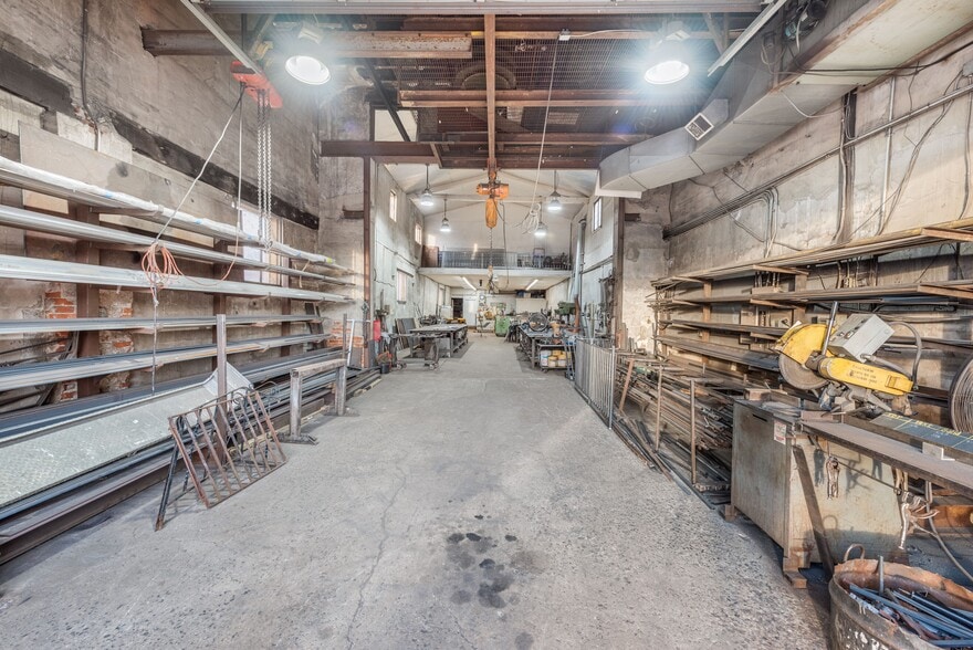 More Photos Of 205 E Lafayette St, Norristown Warehouse For Sale