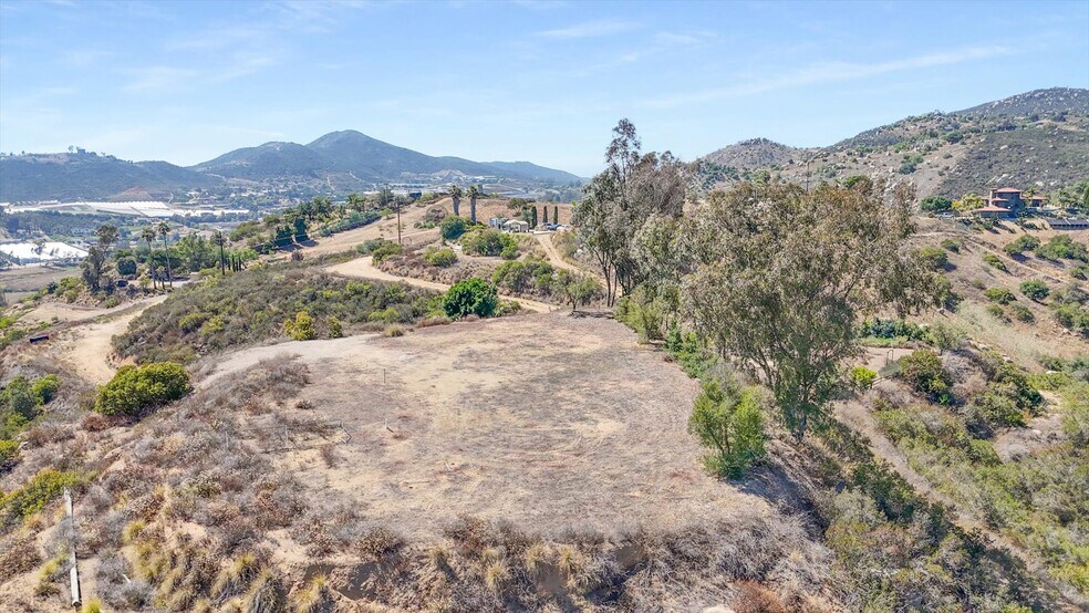 More Photos Of 3020 Lynn Ln, San Marcos Land For Sale