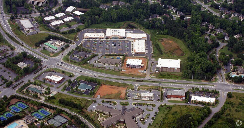 More Photos Of 3170 Peachtree Pkwy, Johns Creek Office For Lease