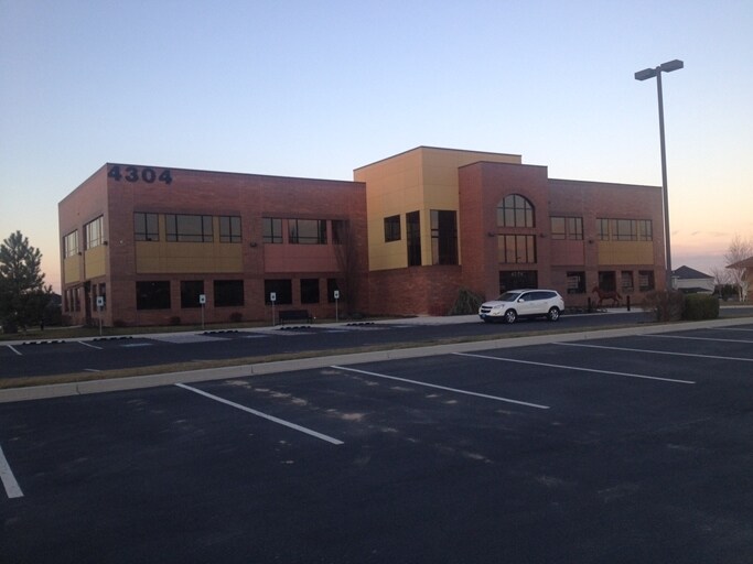 Primary Photo Of 4304 W 24th Ave, Kennewick Office For Lease