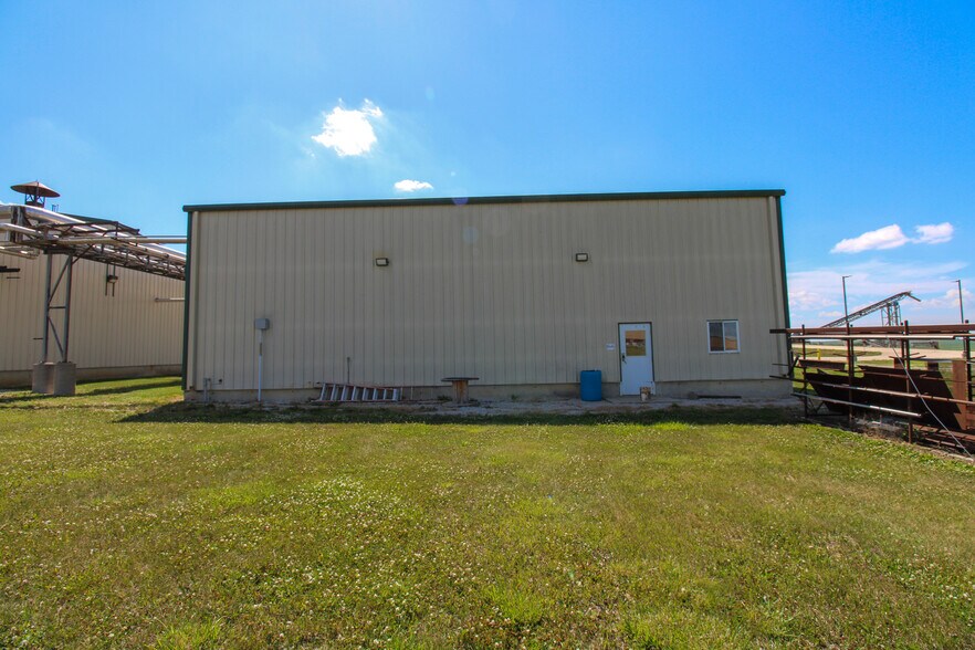 More Photos Of 6059 159th St, Galva Food Processing For Sale