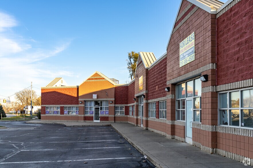 Primary Photo Of 2300 S Schaefer Hwy, Detroit Unknown For Lease