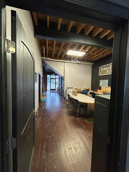 More Photos Of 152 W 12 St, Erie Office For Lease