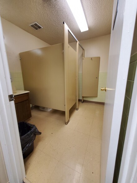 More Photos Of 1410 14th St, Huntsville Office Residential For Sale