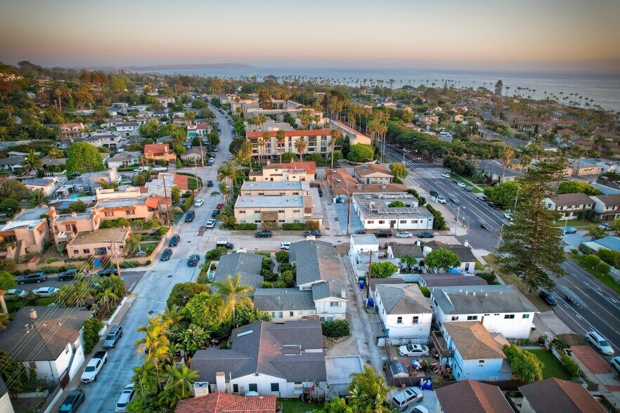More Photos Of 428-438 Rosemont St, La Jolla Apartments For Sale