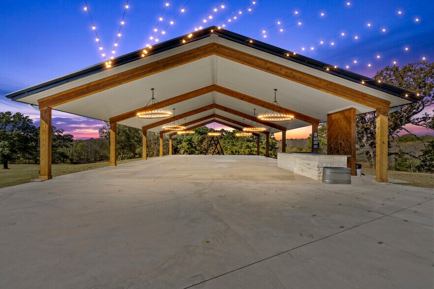 More Photos Of 9016 Private Road 2329, Terrell Lodge Meeting Hall For Sale