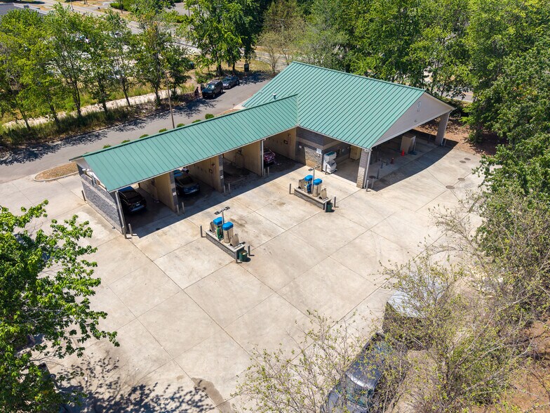More Photos Of 4437 Neal Rd, Durham Carwash For Sale