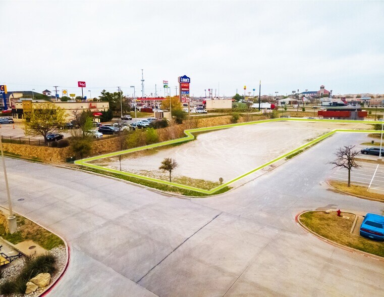 More Photos Of 108 & 112 E Interstate 20, Weatherford Land For Sale