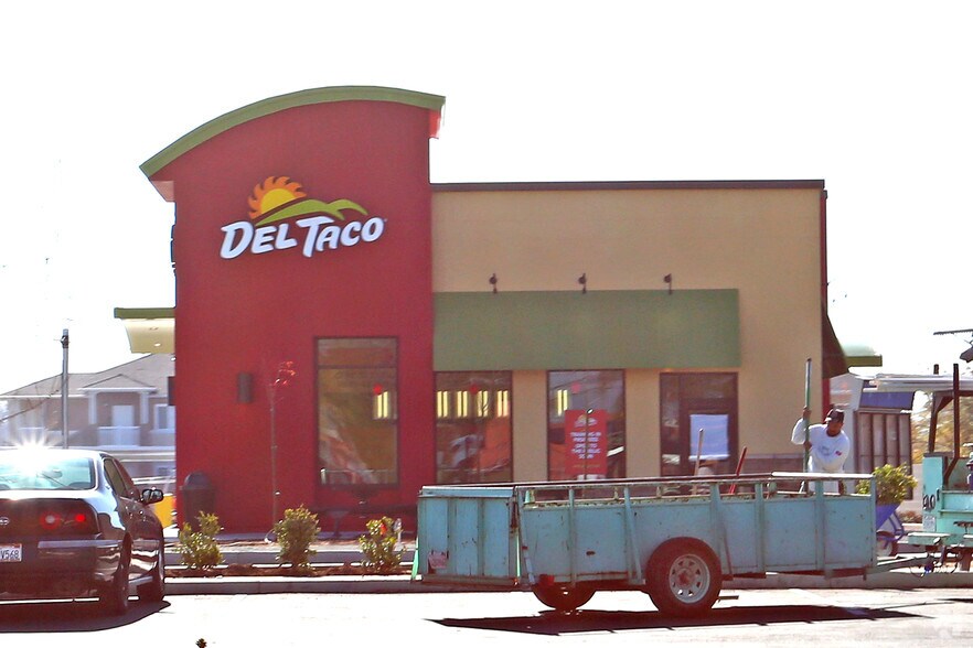 More Photos Of 785 N Newcomb St, Porterville Fast Food For Lease