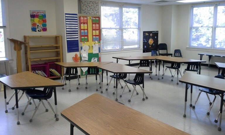 More Photos Of 5649 Mount Gilead Rd, Centreville Religious Facility For Lease