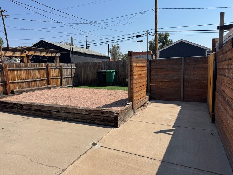 More Photos Of 2850 Welton St, Denver Office For Lease