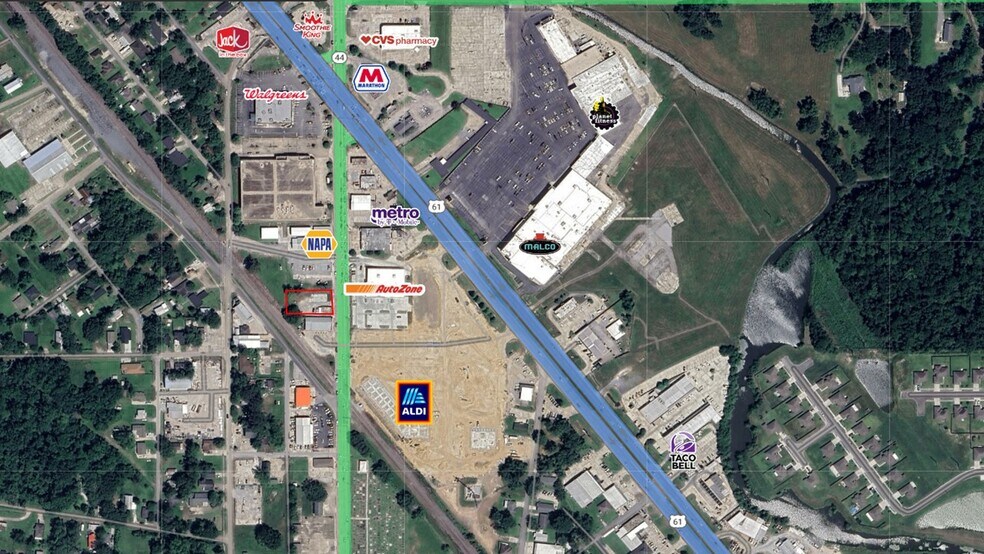 More Photos Of 1425 - 1429 N Burnside Ave, Gonzales Bar For Sale