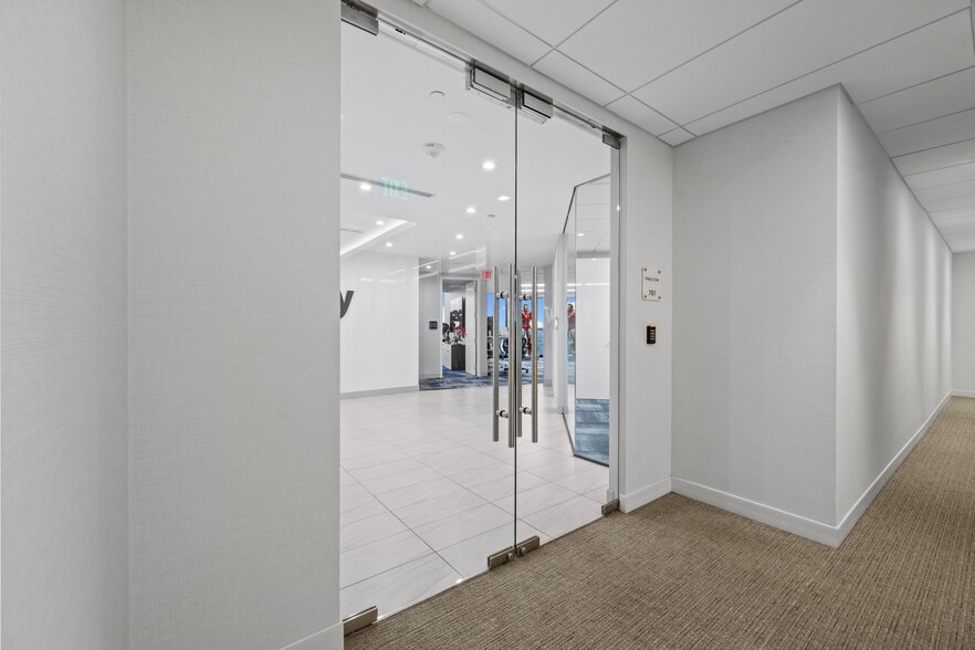 More Photos Of 5355 Town Center Rd, Boca Raton Office For Lease