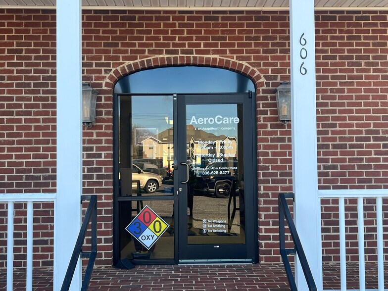 More Photos Of 606 Signal Hill Drive Ext, Statesville Office For Sale